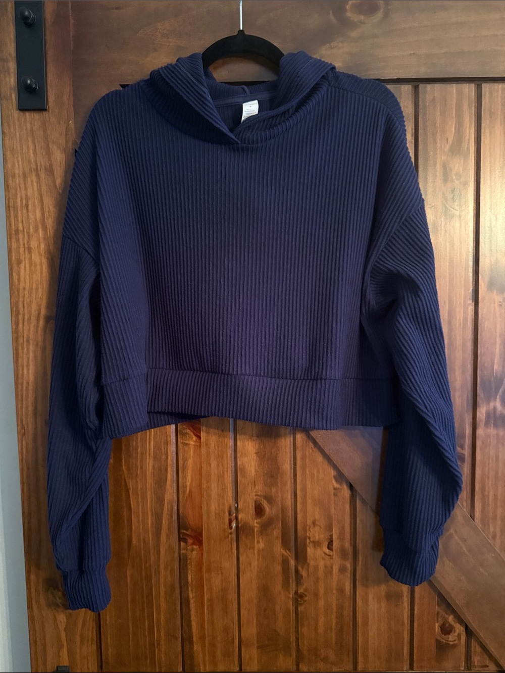 ALO Yoga Cropped Ribbed  Muse Hoodie - Navy